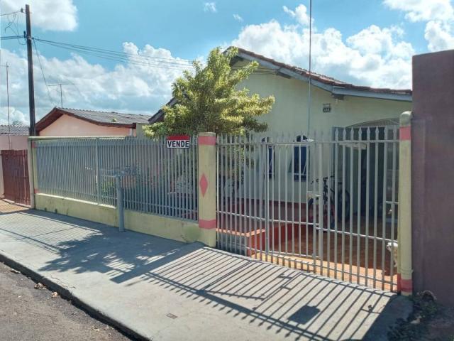 Casa para Venda em Arapongas - 3