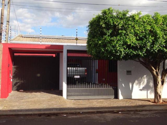 Casa para Venda em Arapongas - 2