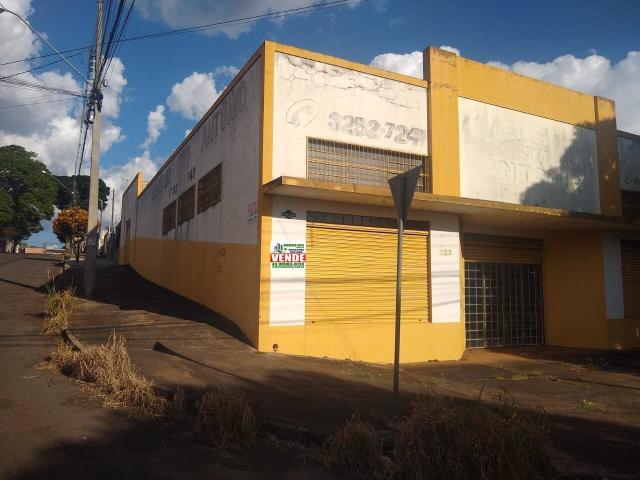 #600 - Barracão para Venda em Arapongas - PR - 2