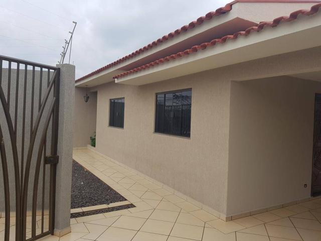 Casa para Venda em Arapongas - 2