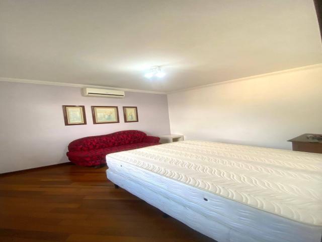 #781 - Sobrado para Venda em Curitiba - PR - 2