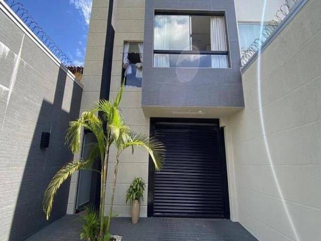 #685 - Sobrado para Venda em Telêmaco Borba - PR